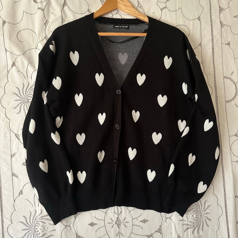 Cable & Gauge Heart Cardigan Sweater Size L